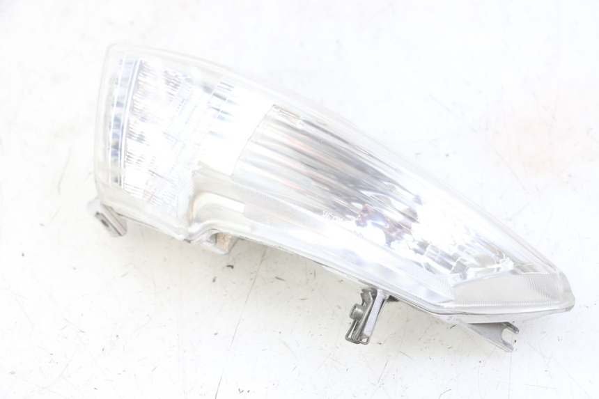 photo de RIGHT TAIL LIGHT PIAGGIO IE MP3 YOURBAN 300 (2011 - 2016)