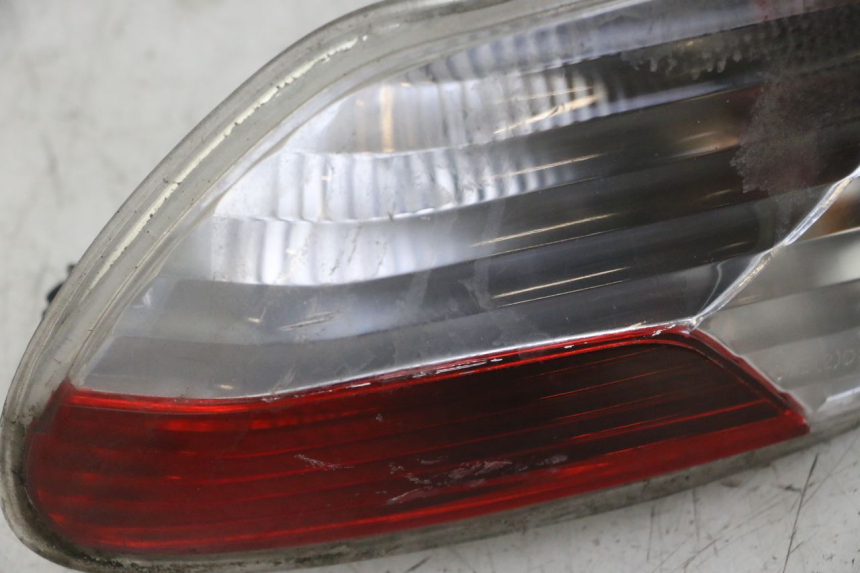 photo de RIGHT REAR LIGHT PIAGGIO MP3 LT 400 (2007 - 2012)