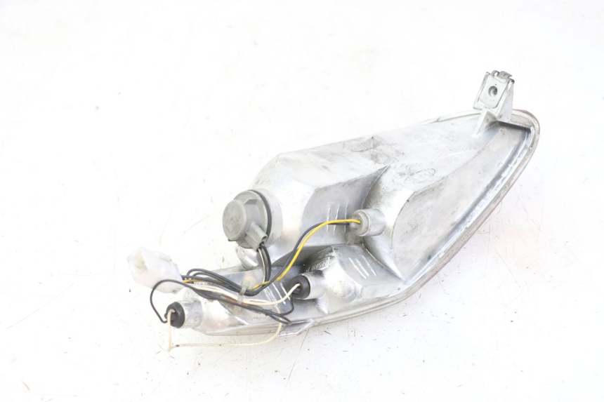 photo de RIGHT REAR LIGHT PIAGGIO MP3 LT 400 (2007 - 2012)