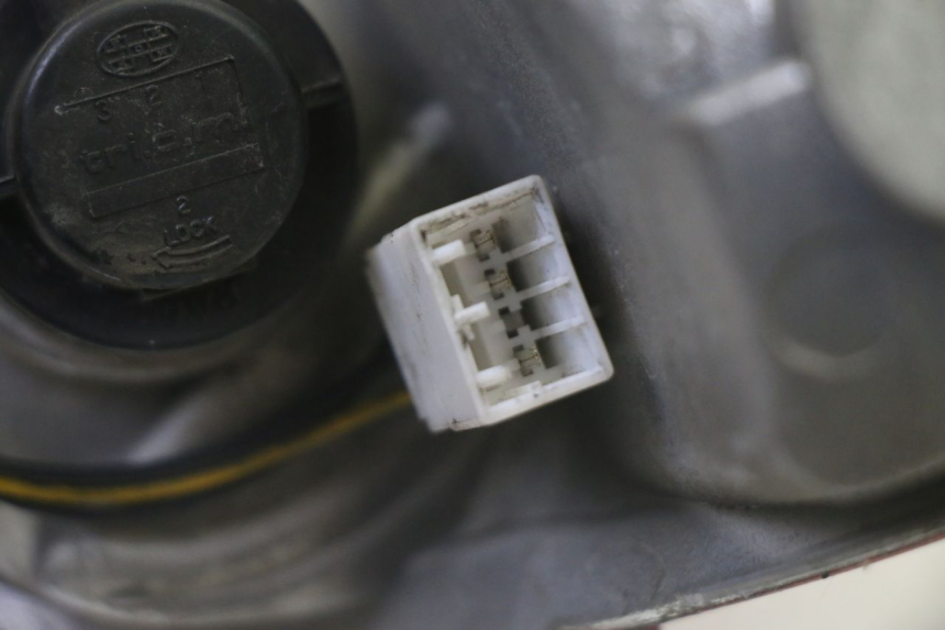 photo de RIGHT TAIL LIGHT PIAGGIO MP3 LT 300 (2010 - 2016) - Checked used part