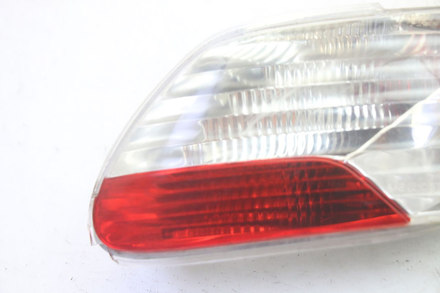 photo de RIGHT REAR LIGHT PIAGGIO MP3 LT 400 (2007 - 2012) - Component detail