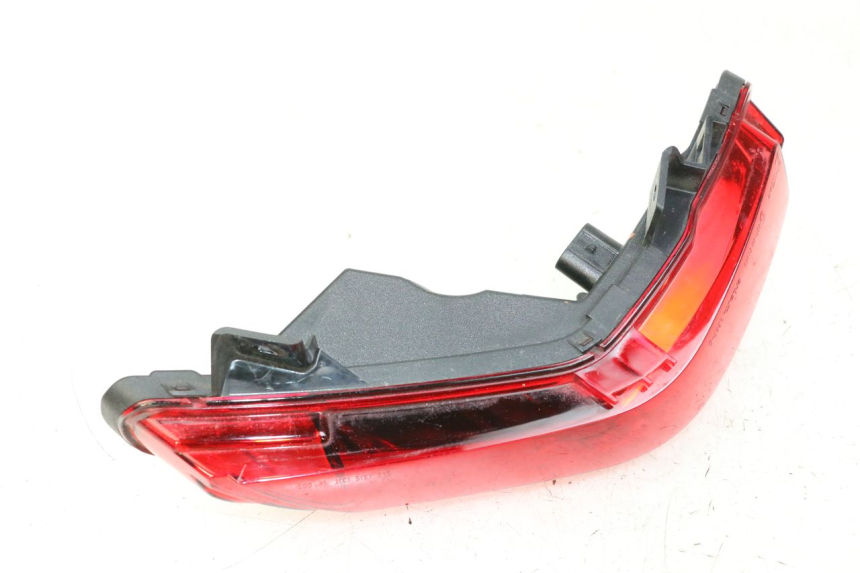 photo de RIGHT REAR LIGHT PIAGGIO MP3 500 (2014 - 2016)
