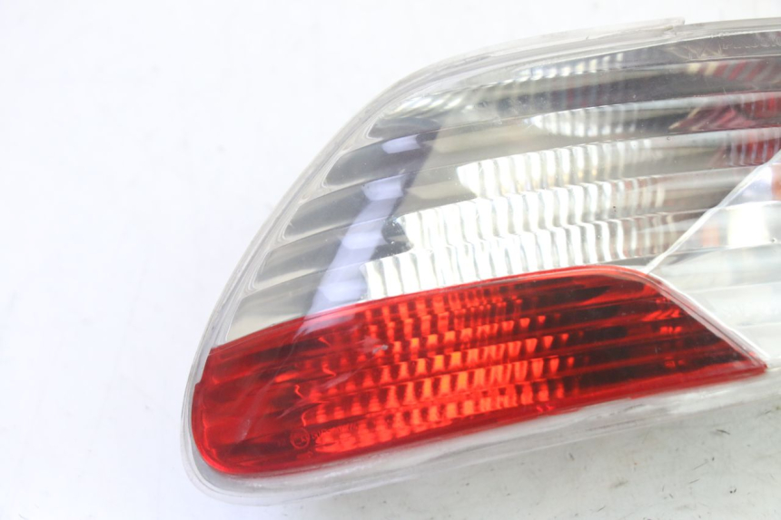 photo de RIGHT TAIL LIGHT PIAGGIO MP3 RL 250 (2007 - 2010)