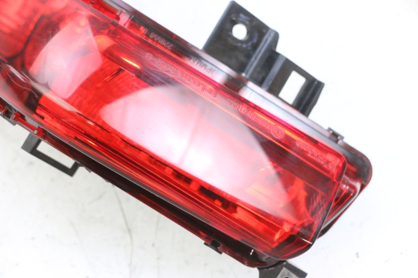 photo de RIGHT TAIL LIGHT PIAGGIO MP3 500 (2016 - 2018) - Zoom on usage condition