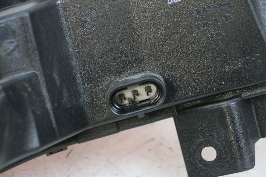 photo de RIGHT TAIL LIGHT PIAGGIO MP3 500 (2016 - 2018) - Markings and original references