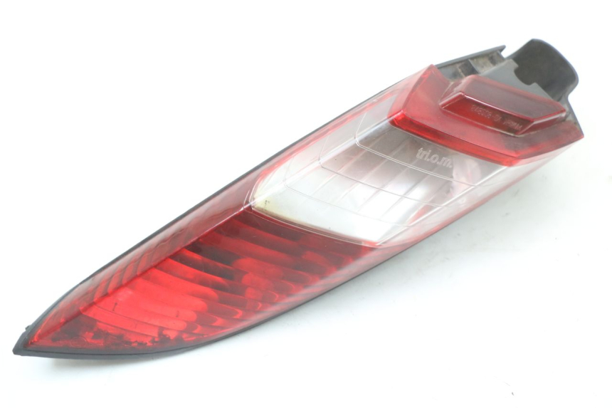 photo de RIGHT REAR LIGHT PEUGEOT SATELIS 125 (2010 - 2012)