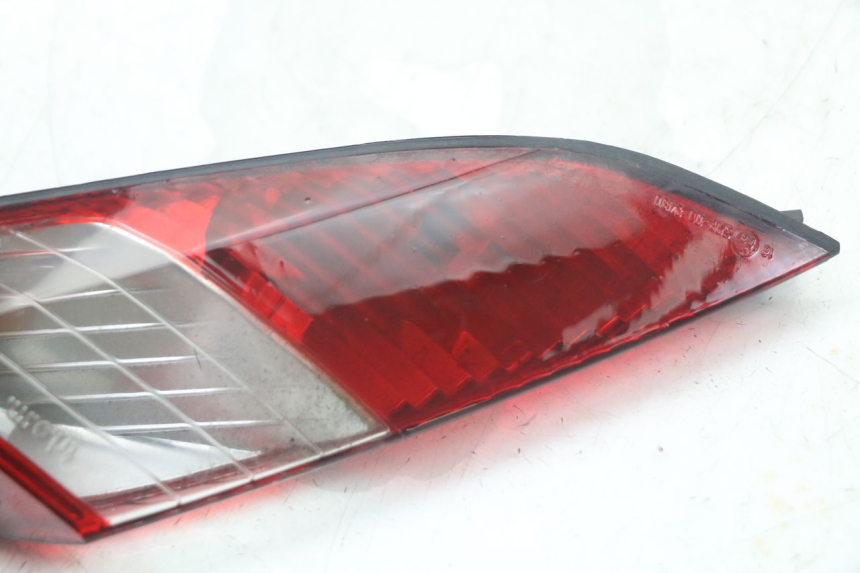 photo de RIGHT REAR LIGHT PEUGEOT SATELIS 125 (2006 - 2009)