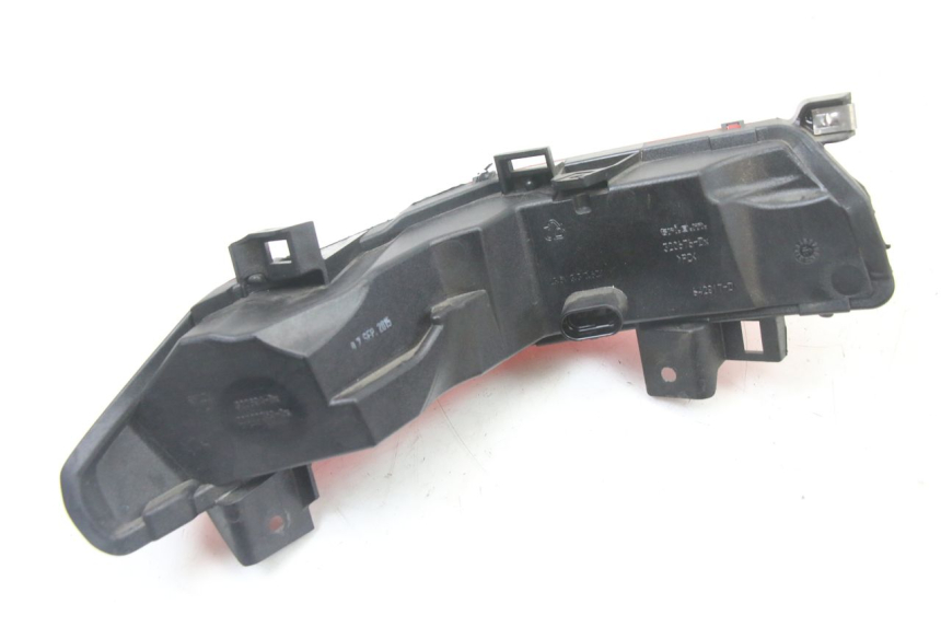 photo de RIGHT REAR LIGHT PIAGGIO MP3 500 (2014 - 2016)