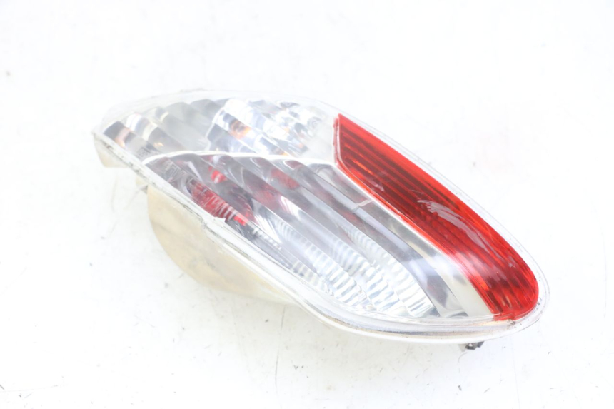 photo de RIGHT TAIL LIGHT PIAGGIO MP3 125 (2006 - 2014)