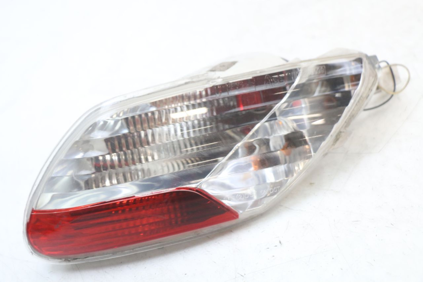 photo de RIGHT REAR LIGHT PIAGGIO MP3 LT 400 (2007 - 2012)