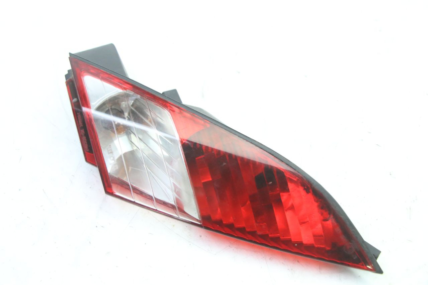 photo de RIGHT TAIL LIGHT PEUGEOT SATELIS COMPRESSOR K15 125 (2006 - 2009)