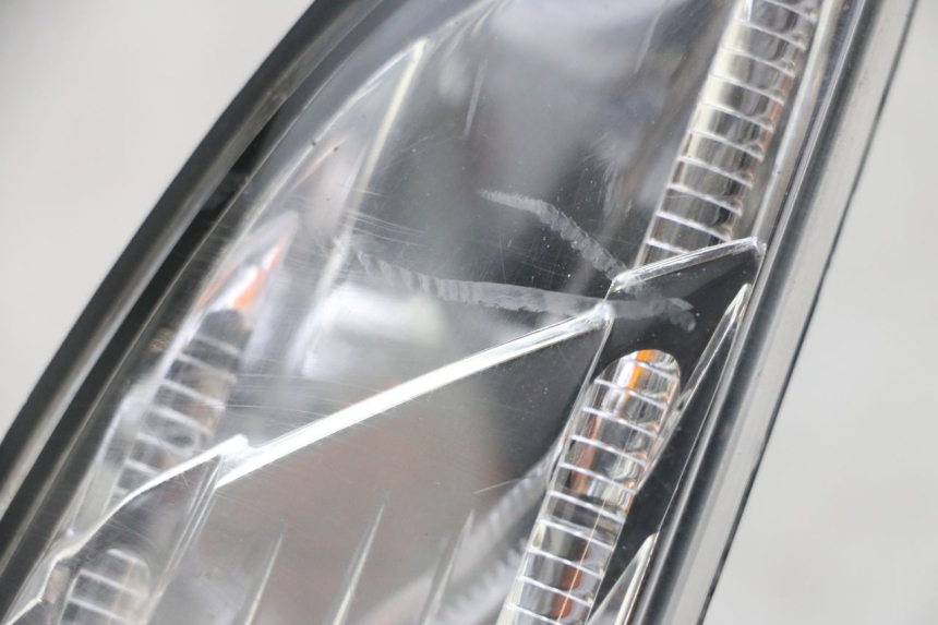 photo de RIGHT TAIL LIGHT PEUGEOT SATELIS 125 (2013 - 2018)
