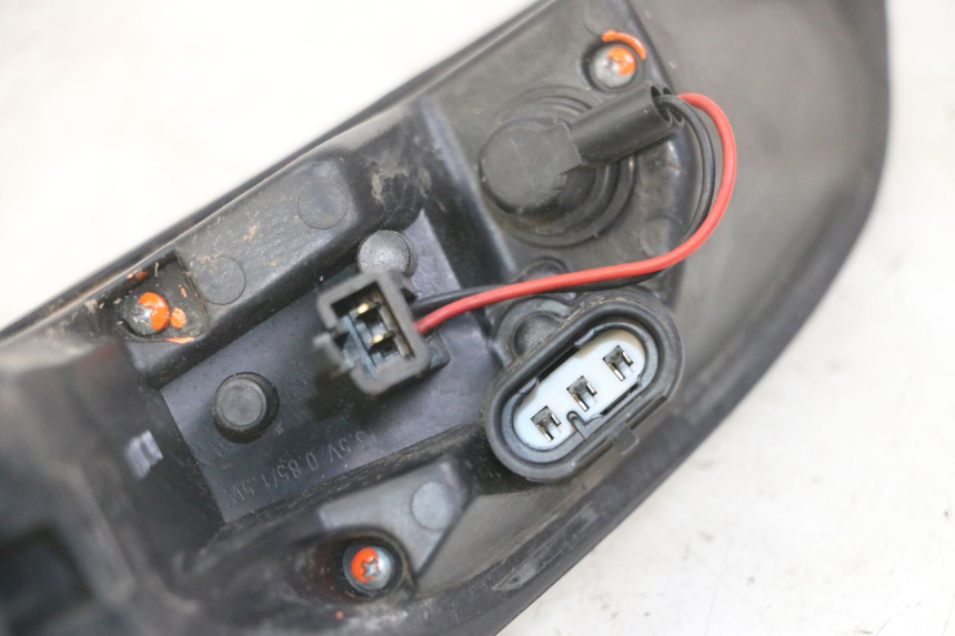 photo de RIGHT TAIL LIGHT PEUGEOT SATELIS 125 (2013 - 2018)