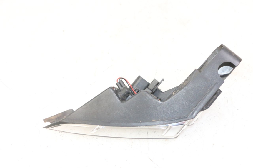photo de RIGHT TAIL LIGHT PEUGEOT SATELIS 125 (2013 - 2018)