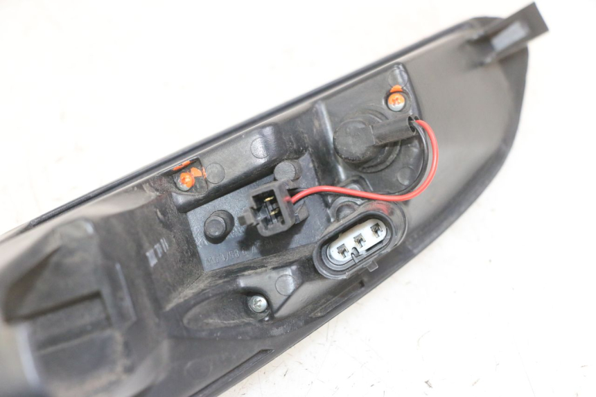 photo de RIGHT TAIL LIGHT PEUGEOT SATELIS 125 (2013 - 2018)