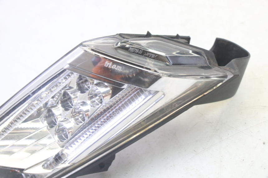 photo de RIGHT TAIL LIGHT PEUGEOT SATELIS 125 (2013 - 2018)