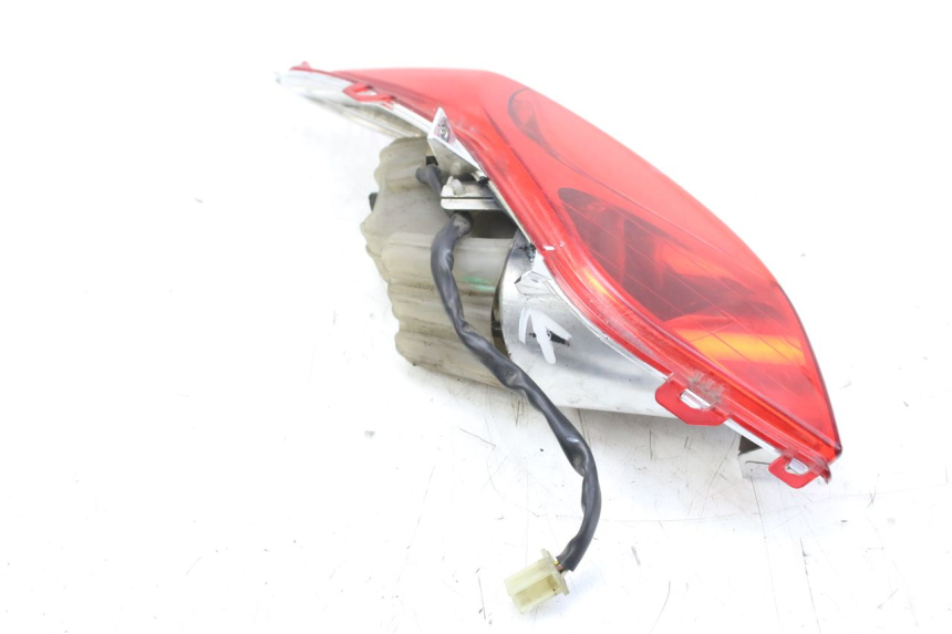 photo de RIGHT REAR LIGHT MBK SKYCRUISER 125 (2010 - 2013)