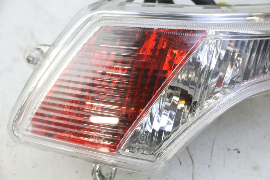 photo de RIGHT TAIL LIGHT PEUGEOT VIVACITY NEW 4T 50 (2008 - 2017)