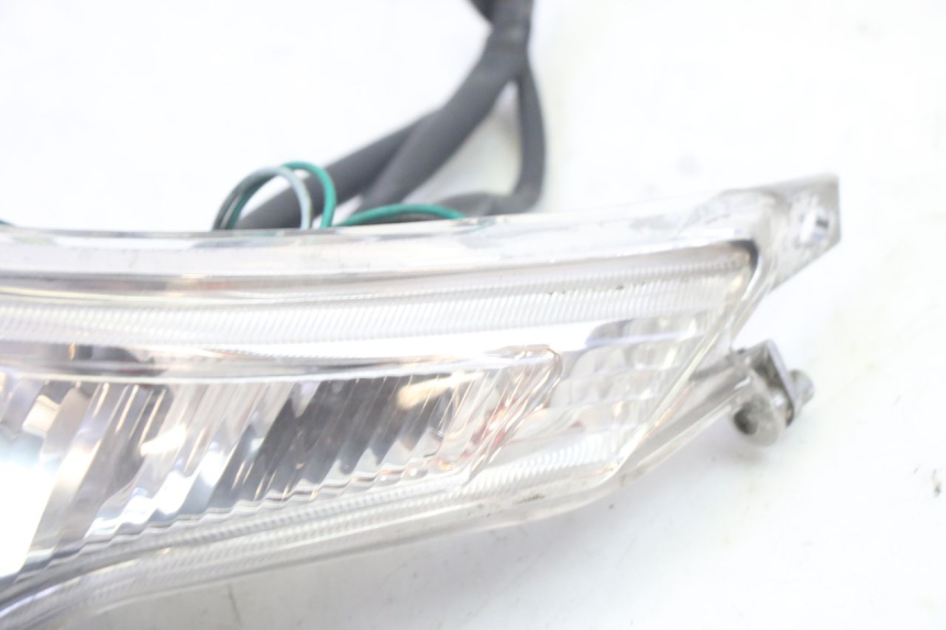 photo de RIGHT TAIL LIGHT PEUGEOT VIVACITY NEW 4T 50 (2008 - 2017)