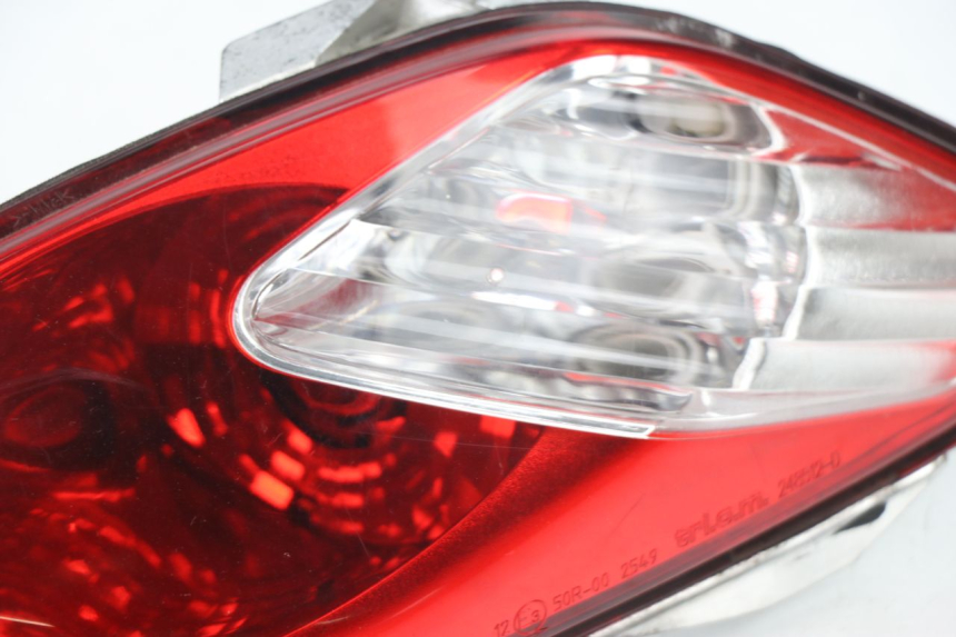 photo de RIGHT TAIL LIGHT YAMAHA X-CITY XCITY 125 (2007 - 2008)