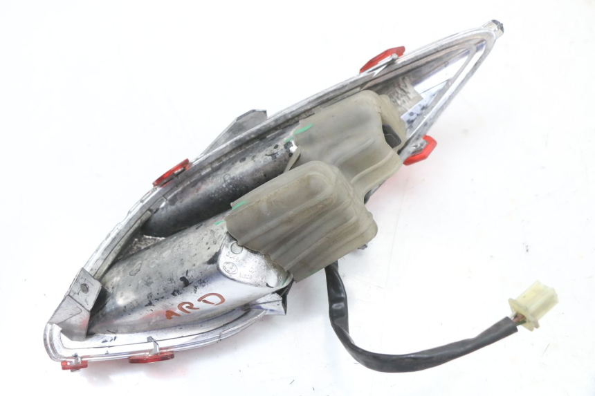 photo de RIGHT REAR LIGHT YAMAHA X-MAX XMAX 125 (2010 - 2014)