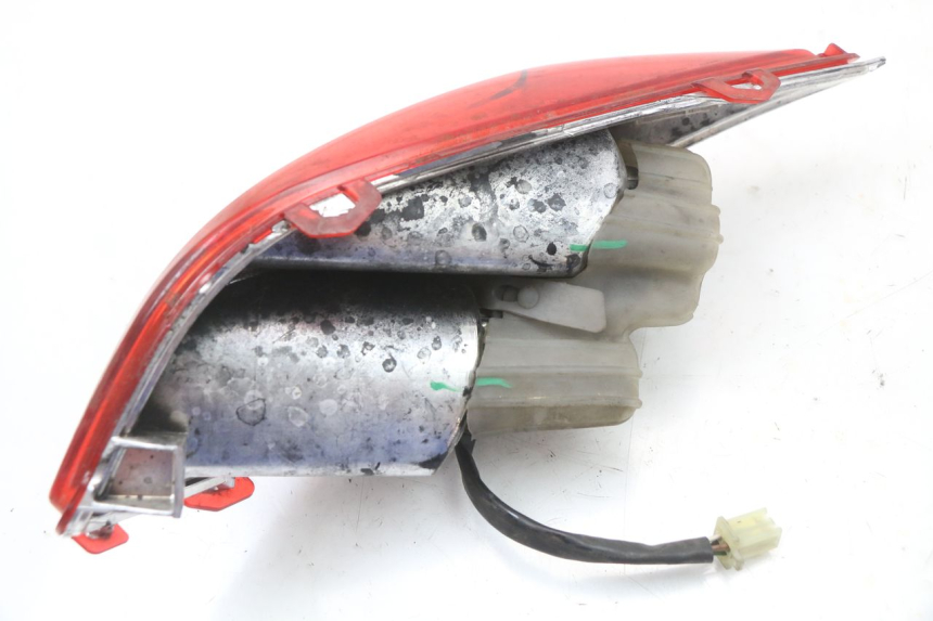 photo de RIGHT REAR LIGHT YAMAHA X-MAX XMAX 125 (2010 - 2014)