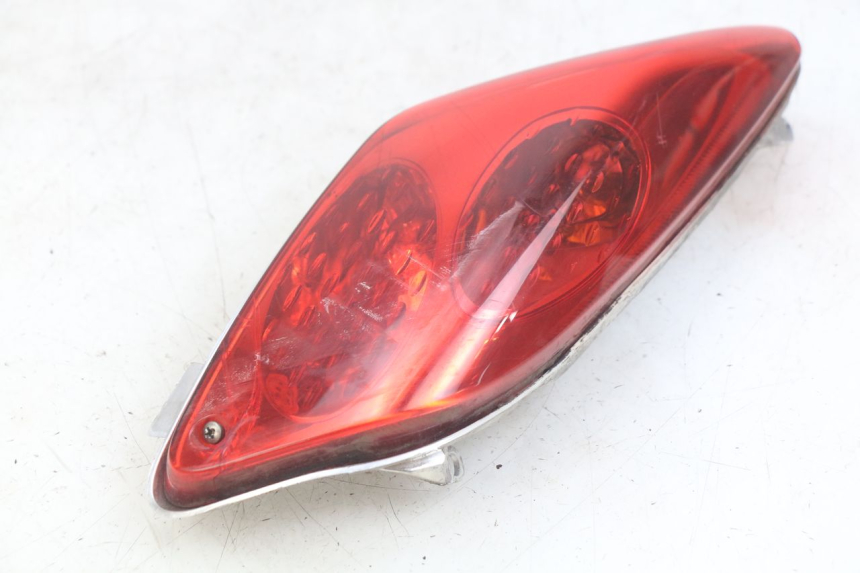 photo de RIGHT REAR LIGHT YAMAHA XMAX X-MAX 125 (2006 - 2009)