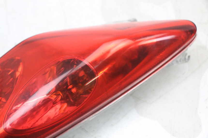 photo de RIGHT REAR LIGHT YAMAHA XMAX X-MAX 125 (2006 - 2009)