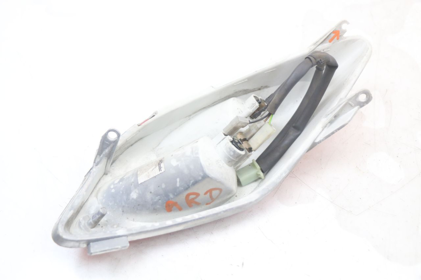 photo de RIGHT REAR LIGHT YAMAHA XMAX X-MAX 125 (2006 - 2009)