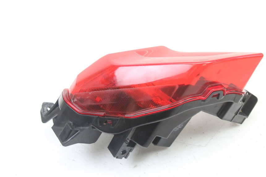 photo de RIGHT TAIL LIGHT YAMAHA YP T-MAX TMAX 530 (2017 - 2020)