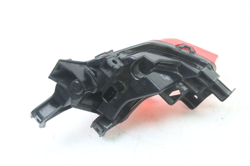 photo de RIGHT TAIL LIGHT YAMAHA YP T-MAX TMAX 530 (2017 - 2020)