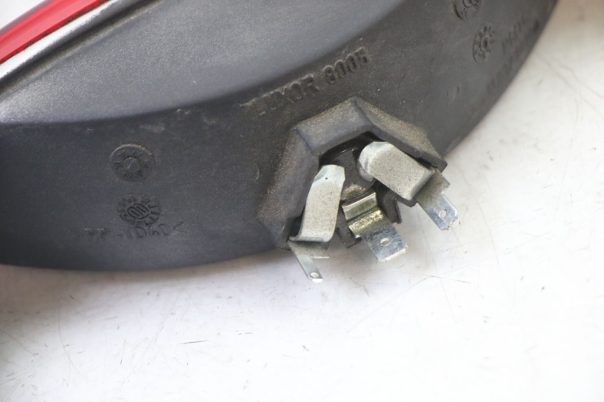photo de REAR LIGHT PEUGEOT ELYSEO 125 (1999 - 2004)