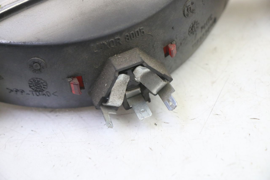 photo de REAR LIGHT PEUGEOT ELYSTAR 50 (2002 - 2014)