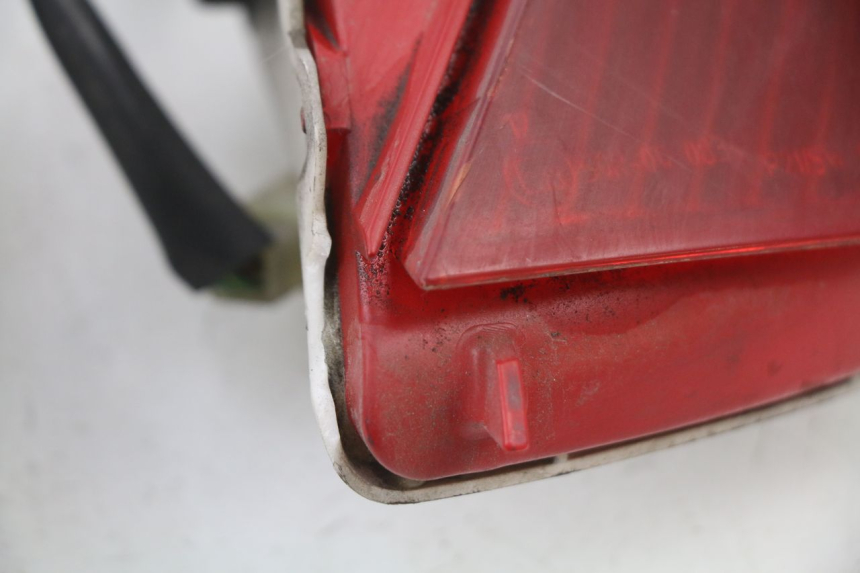 photo de TAIL LIGHT HONDA FES PANTHEON 125 (2003 - 2007)