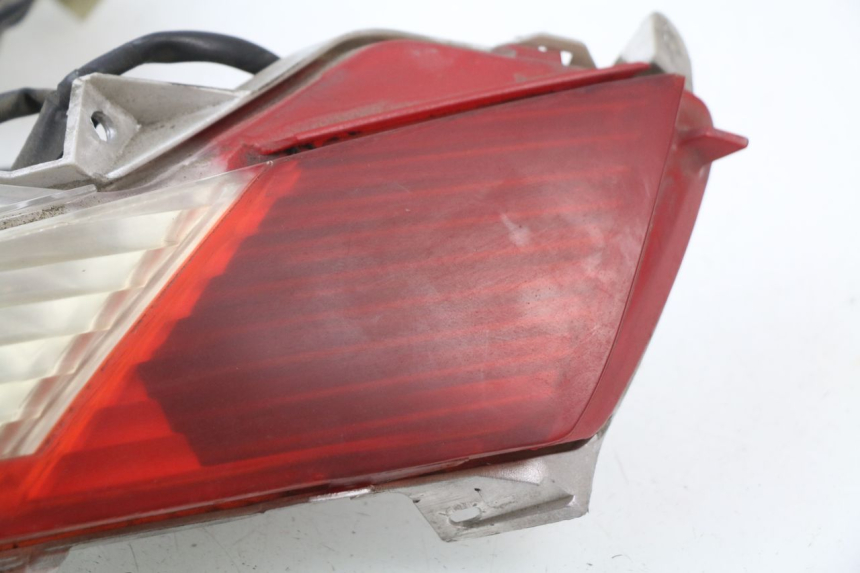 photo de TAIL LIGHT HONDA FES PANTHEON 125 (2003 - 2007)