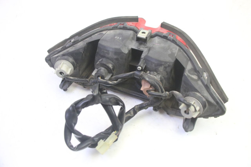 photo de REAR LIGHT YAMAHA FJR ABS 1300 (2006 - 2012) - Surface and material condition