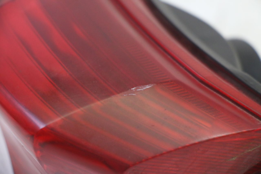 photo de TAIL LIGHT YAMAHA FZ6 N FAZER 600 (2004 - 2006)