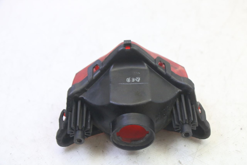 photo de TAIL LIGHT YAMAHA FZ6 N FAZER 600 (2004 - 2006)