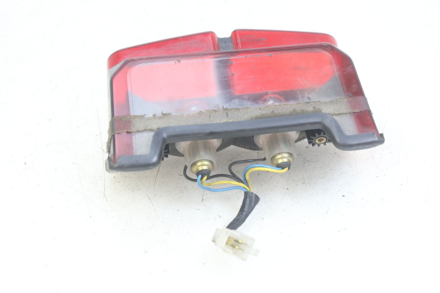 photo de REAR LIGHT YAMAHA FZS FAZER 600 (1998 - 2001)