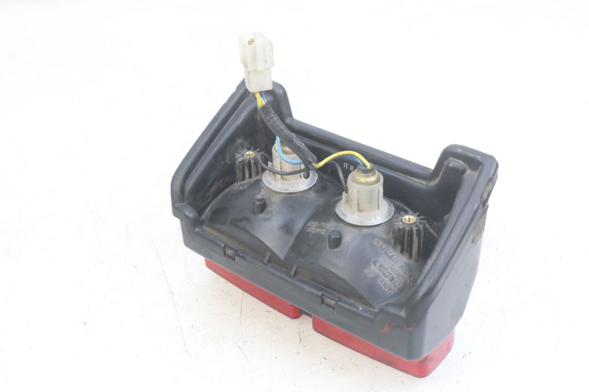 photo de REAR LIGHT YAMAHA FZS FAZER 600 (1998 - 2001)