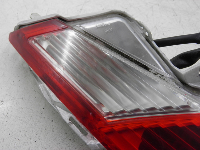 photo de LEFT TAIL LIGHT HONDA FES PANTHEON 125 (2003 - 2007)