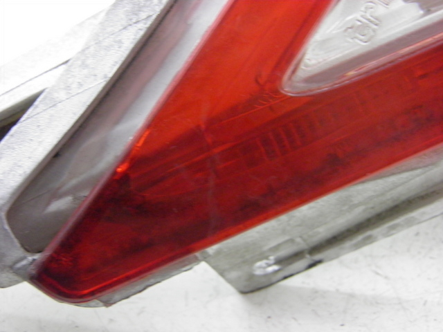 photo de LEFT TAIL LIGHT HONDA FES PANTHEON 125 (2003 - 2007)