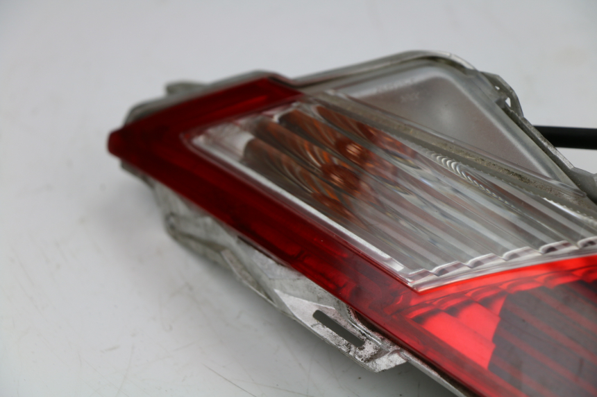 photo de LEFT TAIL LIGHT HONDA FES PANTHEON 125 (2003 - 2007)