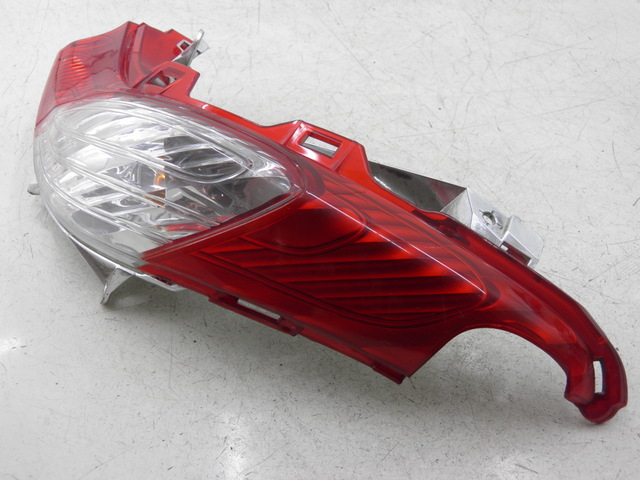 photo de LEFT TAIL LIGHT HONDA FES S-WING SWING 125 (2007 - 2015)