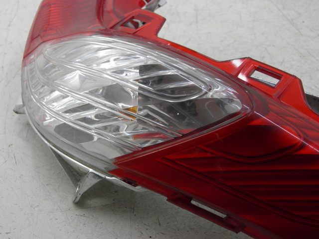 photo de LEFT TAIL LIGHT HONDA FES S-WING SWING 125 (2007 - 2015)