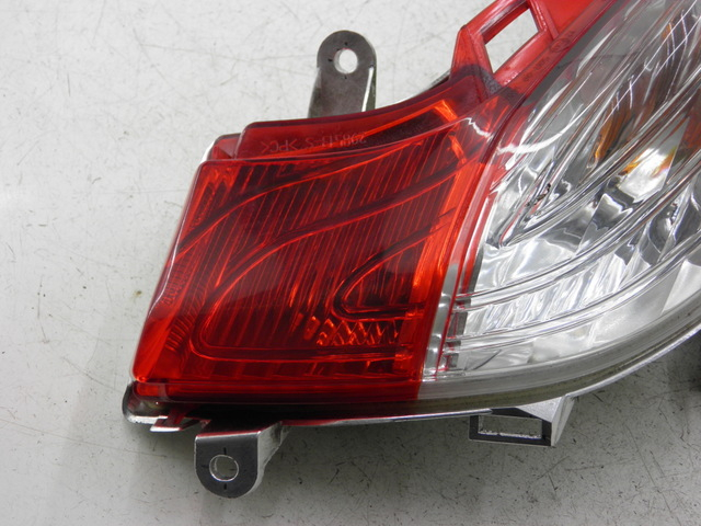 photo de LEFT TAIL LIGHT HONDA FES S-WING SWING ABS 125 (2007 - 2015)