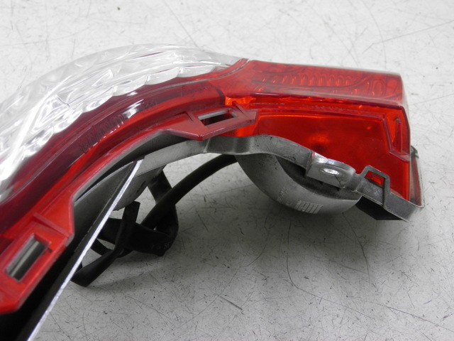 photo de LEFT TAIL LIGHT HONDA FES S-WING SWING ABS 125 (2007 - 2015)