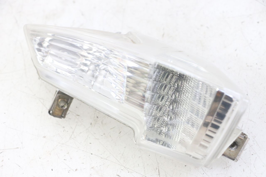 photo de LEFT TAIL LIGHT PIAGGIO IE MP3 YOURBAN 300 (2011 - 2016)