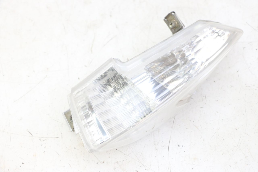 photo de LEFT TAIL LIGHT PIAGGIO IE MP3 YOURBAN 300 (2011 - 2016)