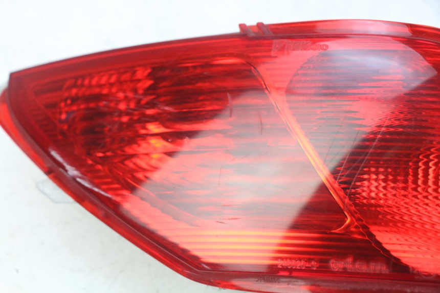 photo de LEFT REAR LIGHT PIAGGIO MP3 500 (2011 - 2015)